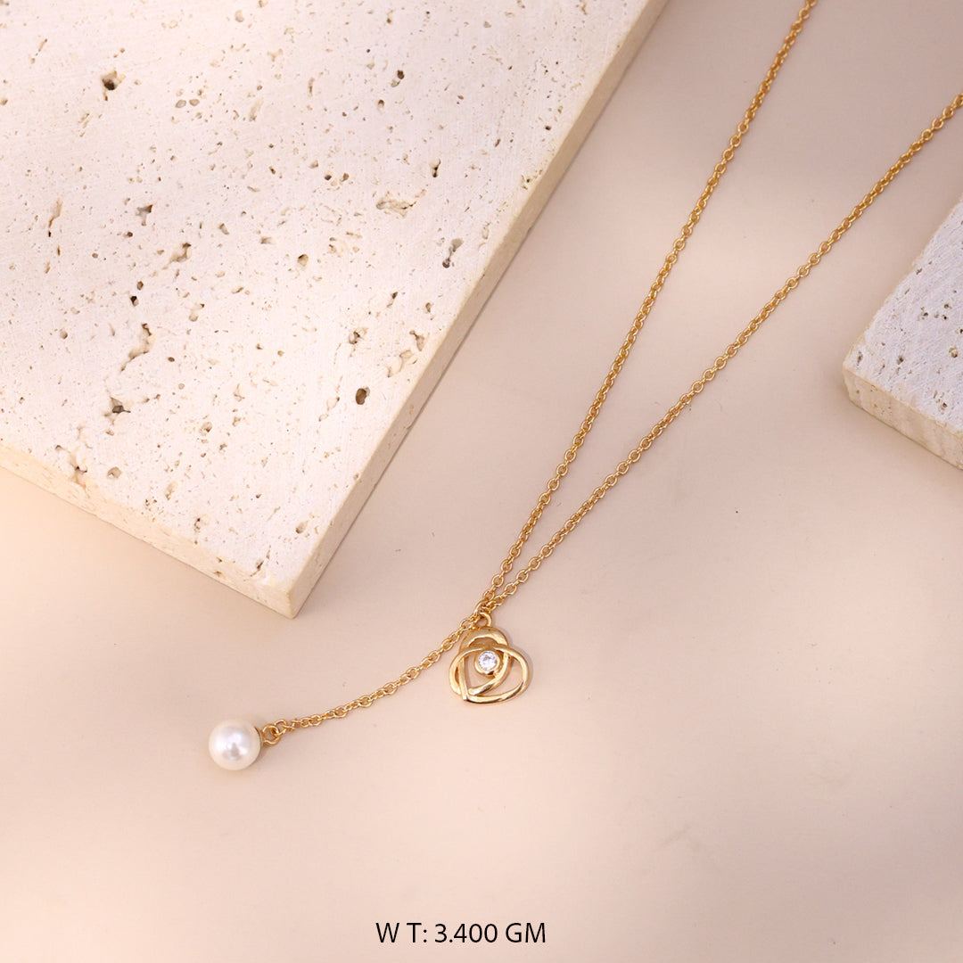Lustrous Pearl Swirl Pendant