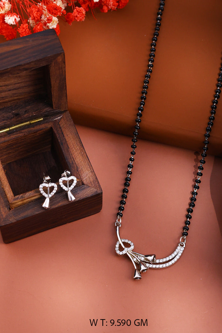 Heart Knot Mangalsutra